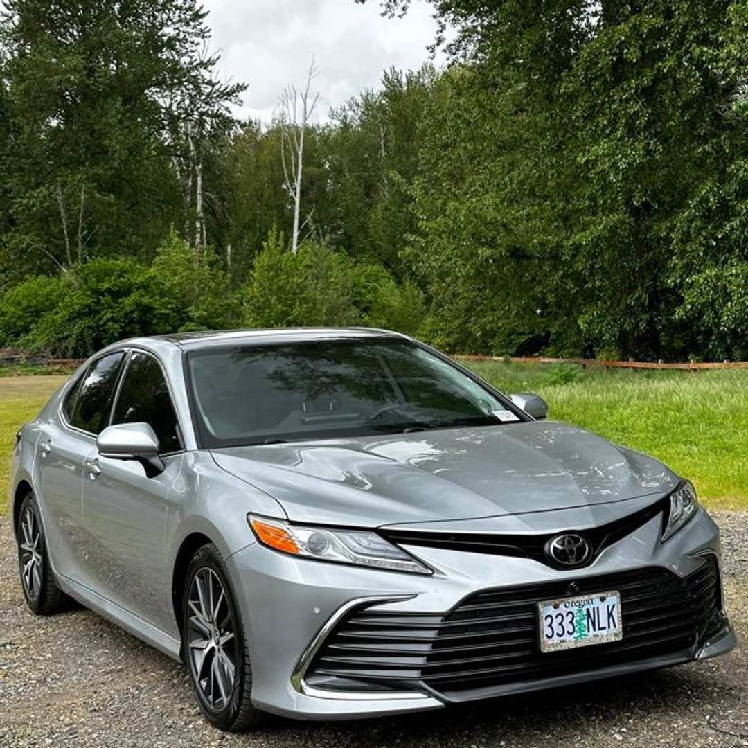 2022 Toyota Camry XLE - Image 2