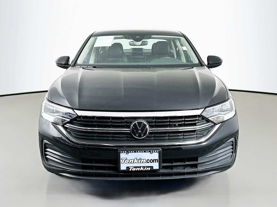 2024 Volkswagen Jetta 1.5T SE - Image 2
