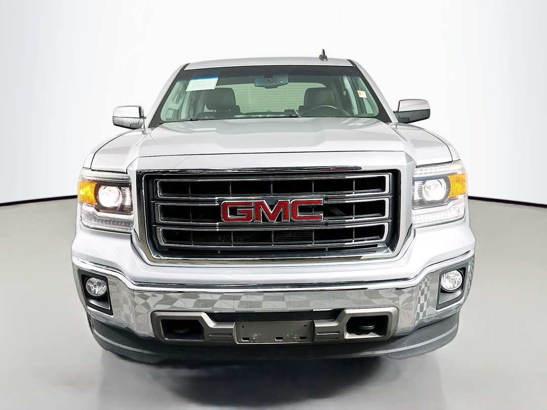 2015 GMC Sierra 1500 SLT - Image 2