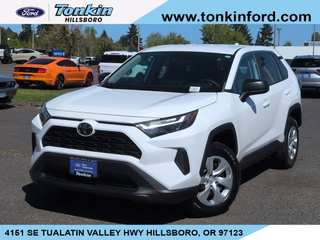 2023 Toyota Rav4 LE