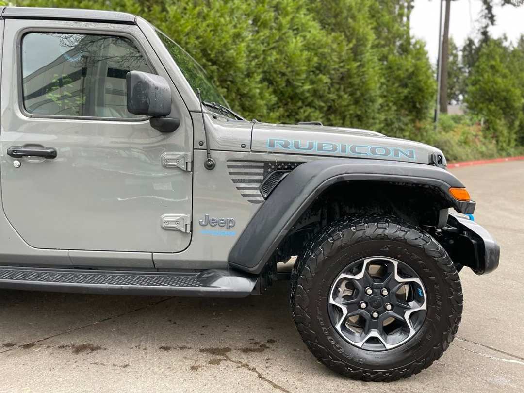 2022 Jeep Wrangler Unlimited Rubicon 4xe - Image 2