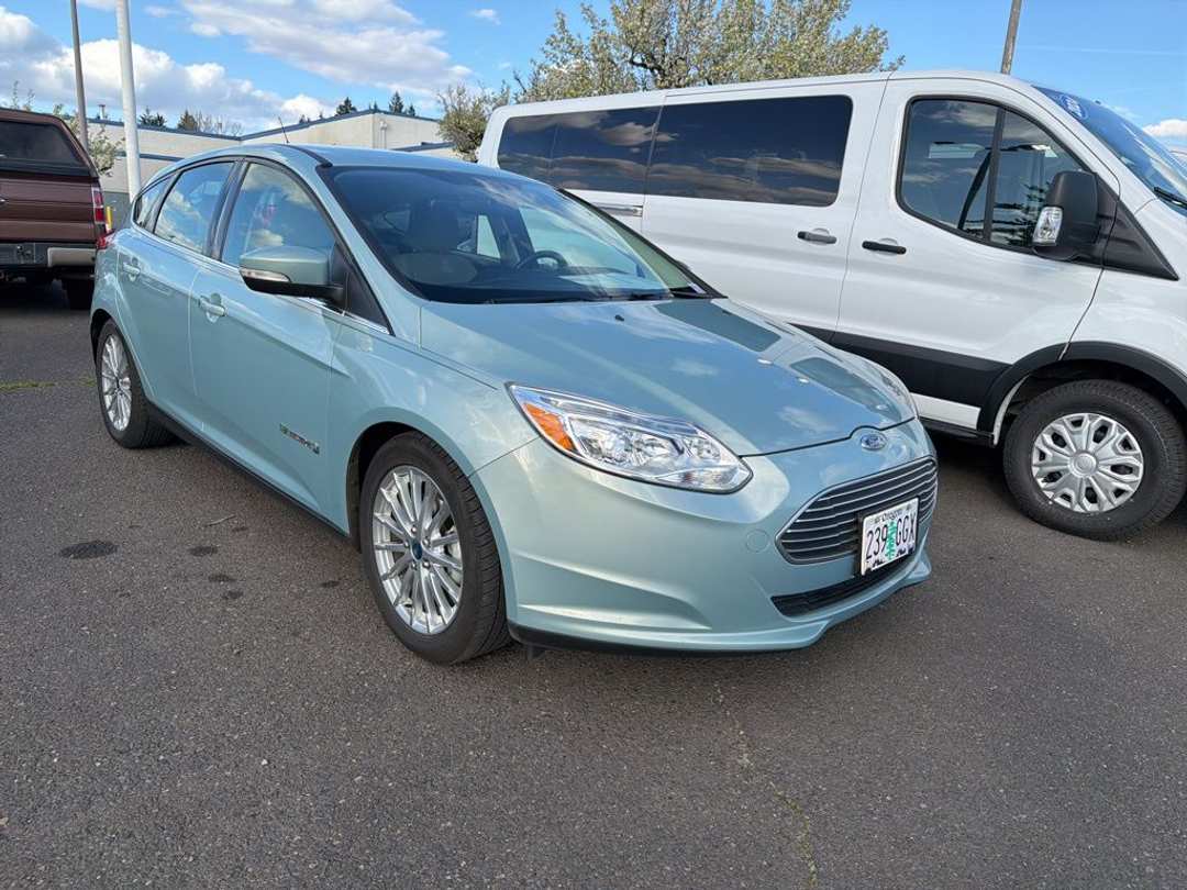 2013 Ford Focus Base - Image 3