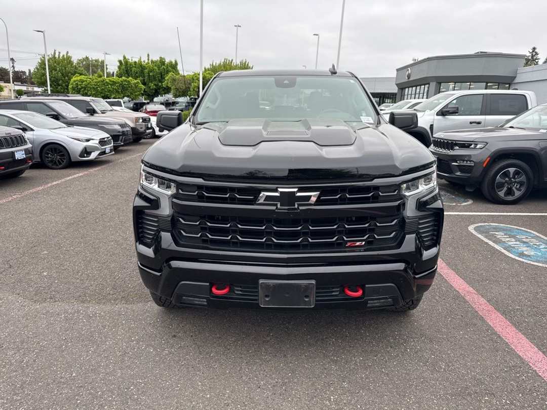 2023 Chevrolet Silverado 1500 LT Trail Boss - Image 2