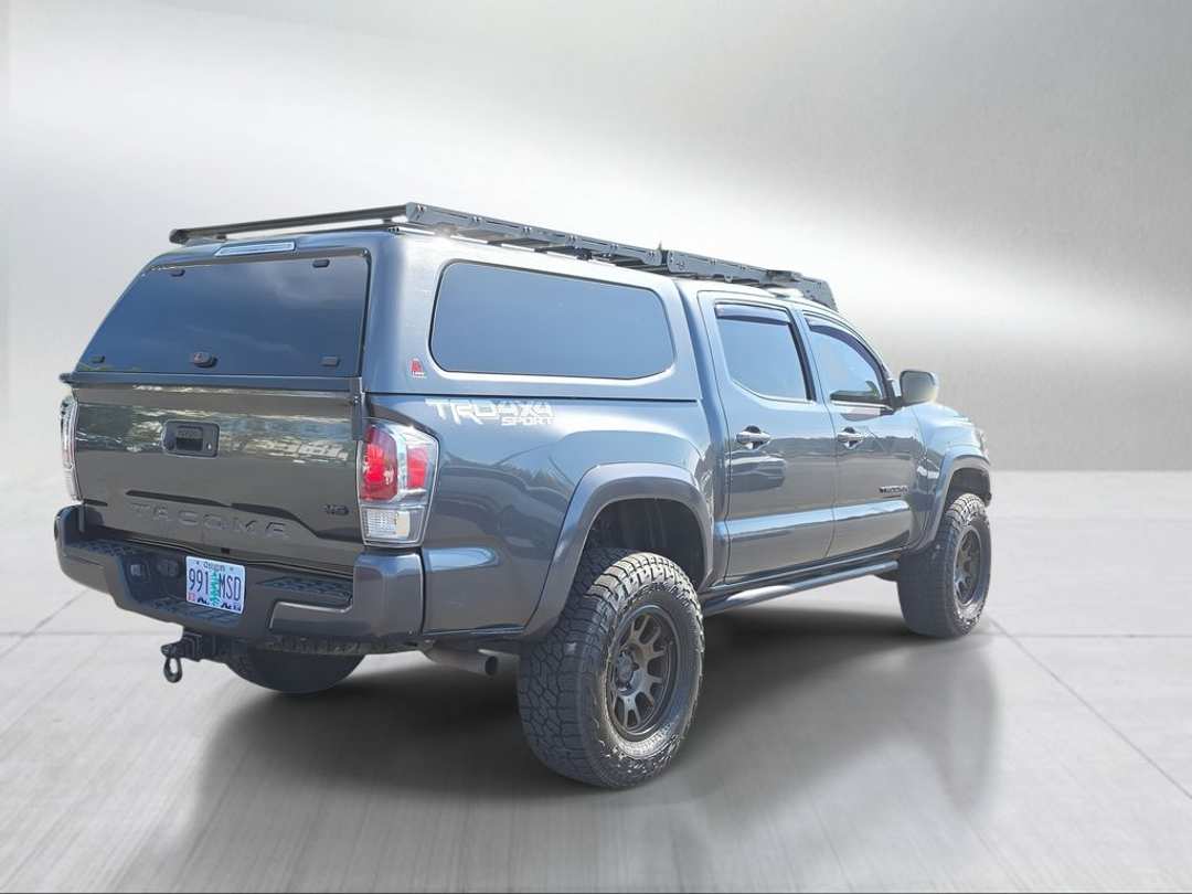 2021 Toyota Tacoma TRD Sport - Image 3