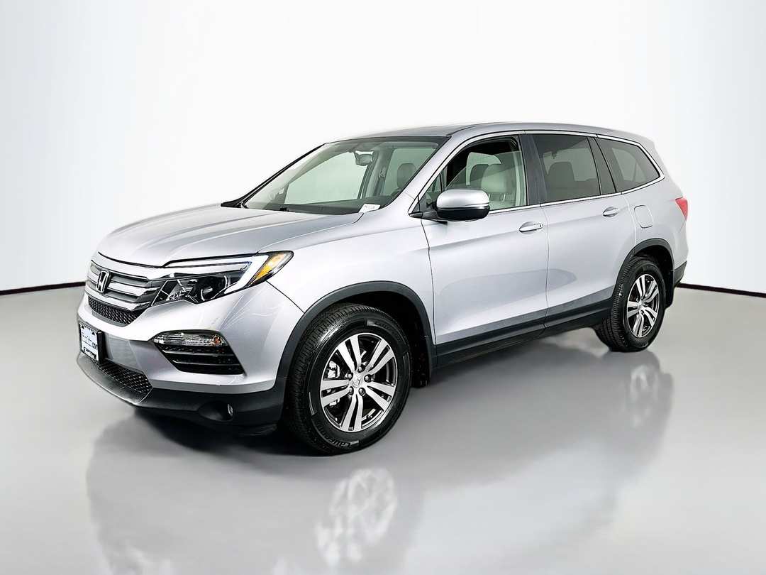 2017 Honda Pilot EXL - Image 3