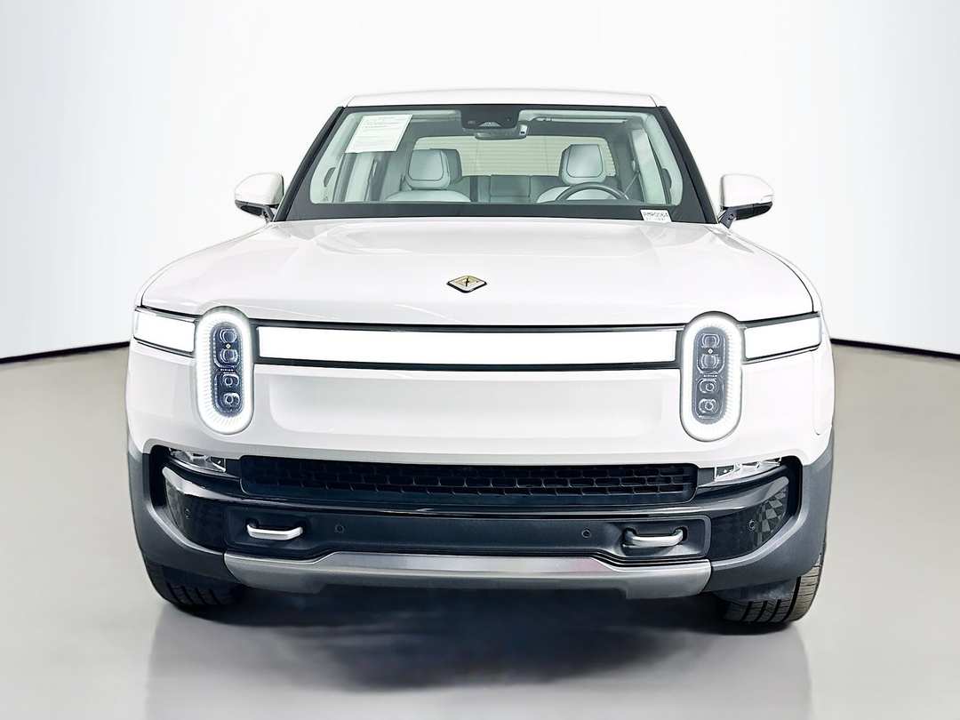 2022 Rivian R1T Adventure - Image 2