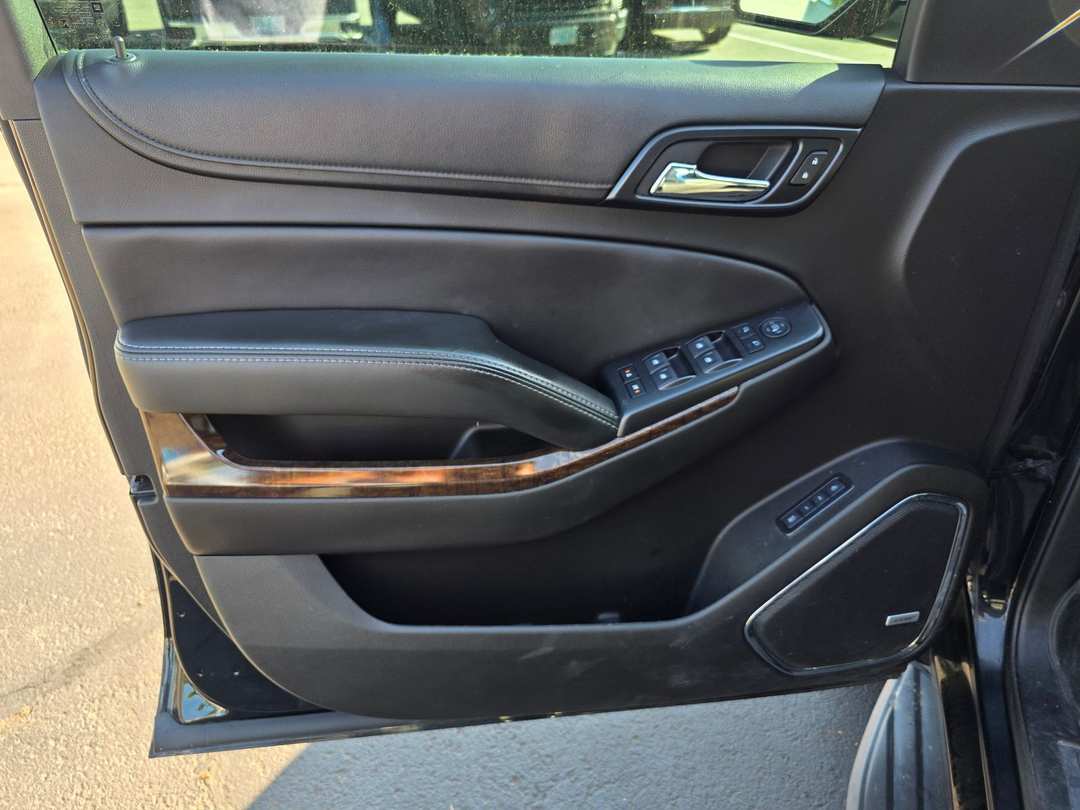 2018 Chevrolet Tahoe LT - Image 3
