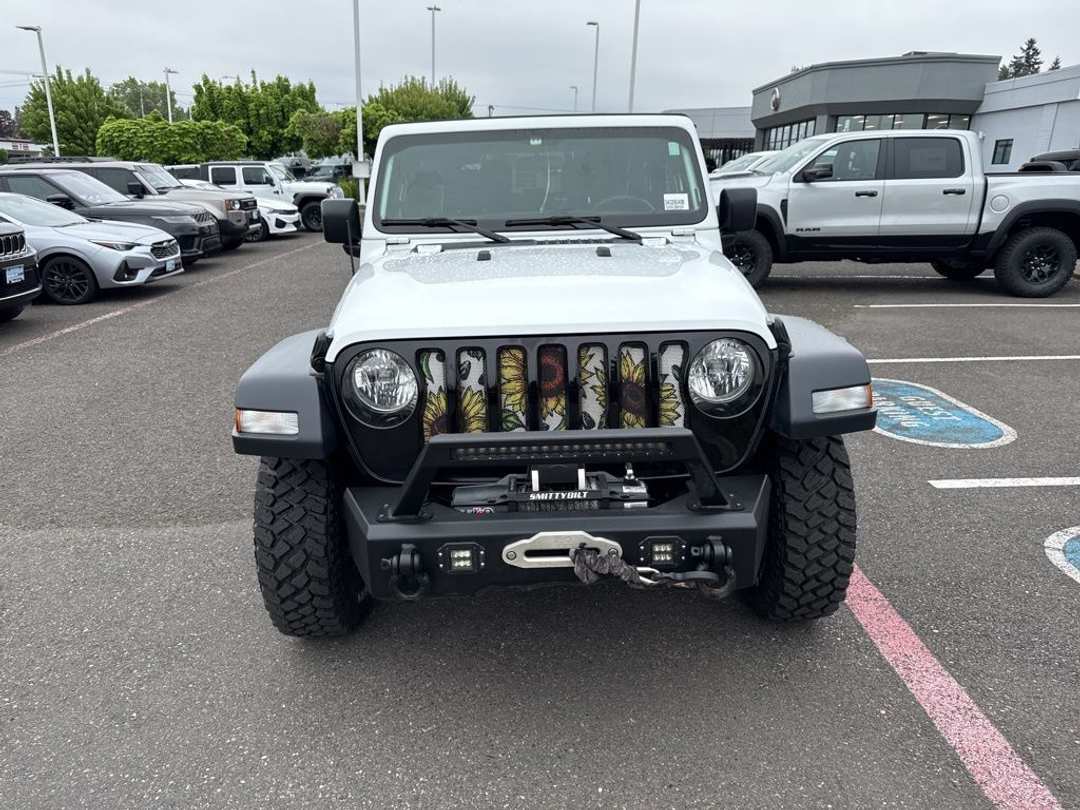2023 Jeep Wrangler Willys - Image 2