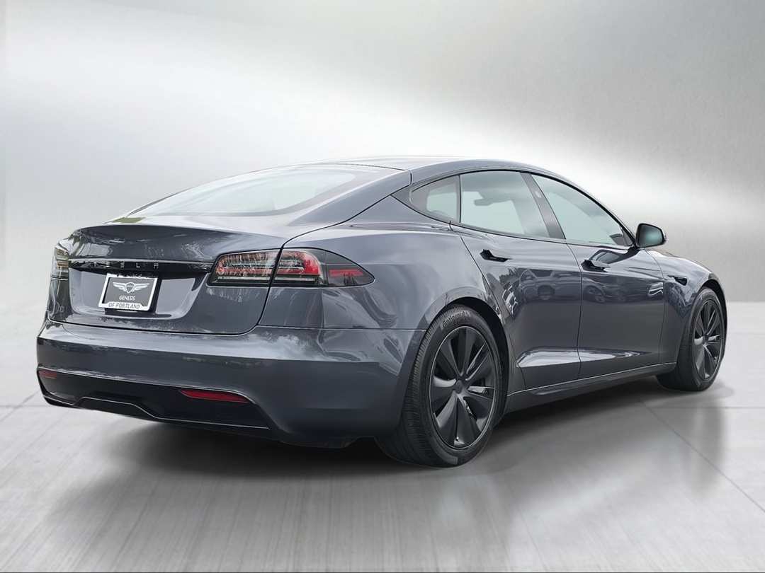 2023 Tesla Model S - Image 3