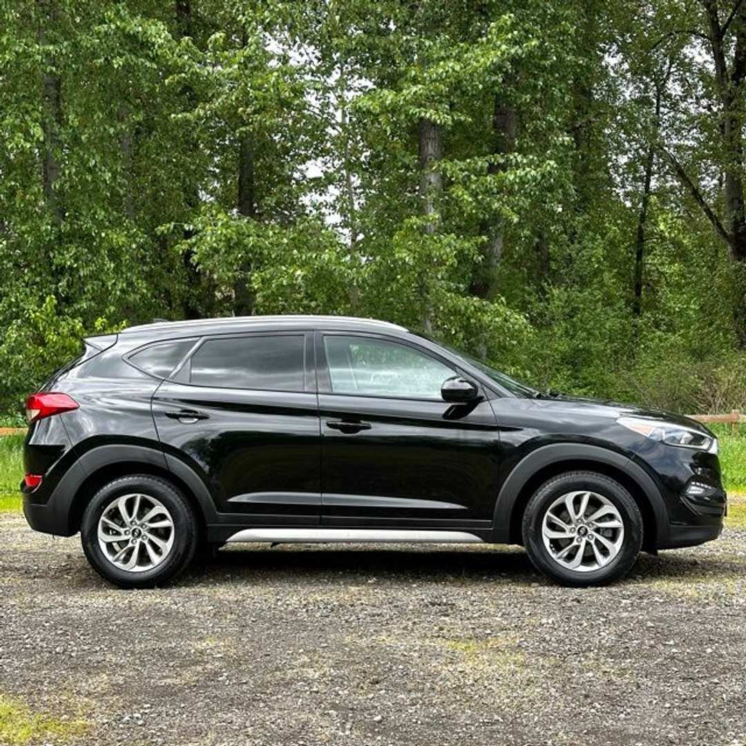 2018 Hyundai Tucson SEL - Image 2