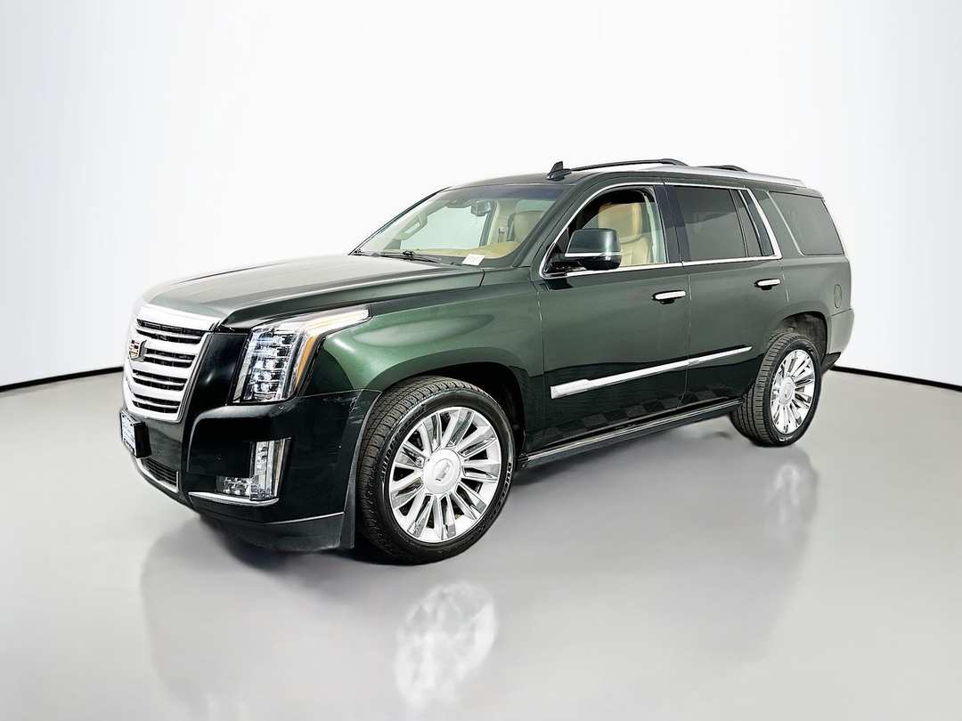 2016 Cadillac Escalade Platinum Edition - Image 3