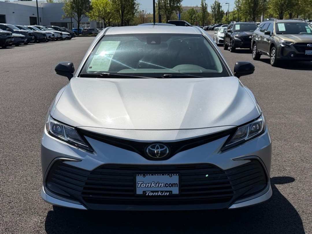 2022 Toyota Camry LE - Image 3