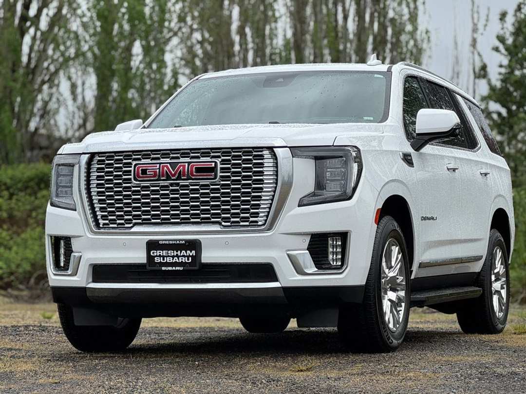 2024 GMC Yukon Denali - Image 3