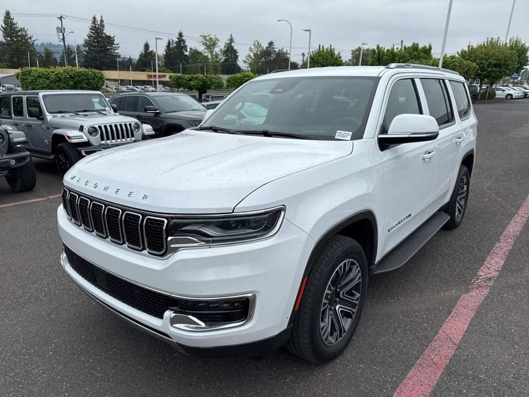 2022 Jeep Wagoneer Series III - Image 3