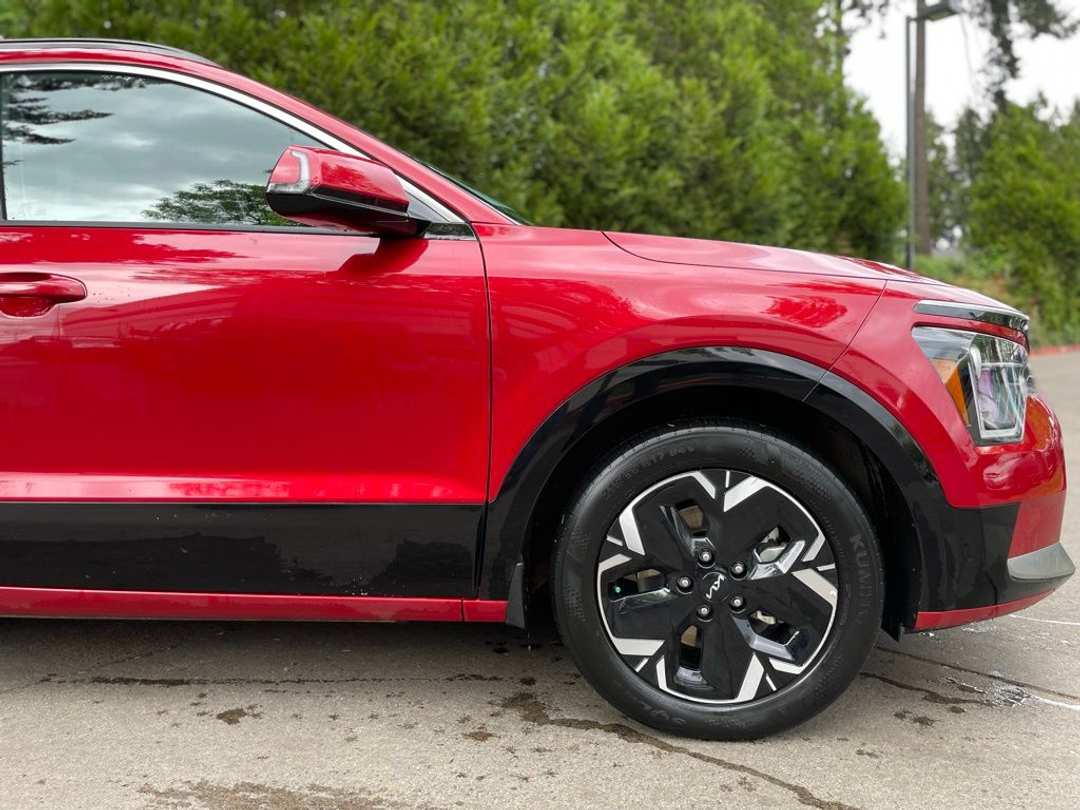 2023 Kia Niro Ev Wind - Image 2