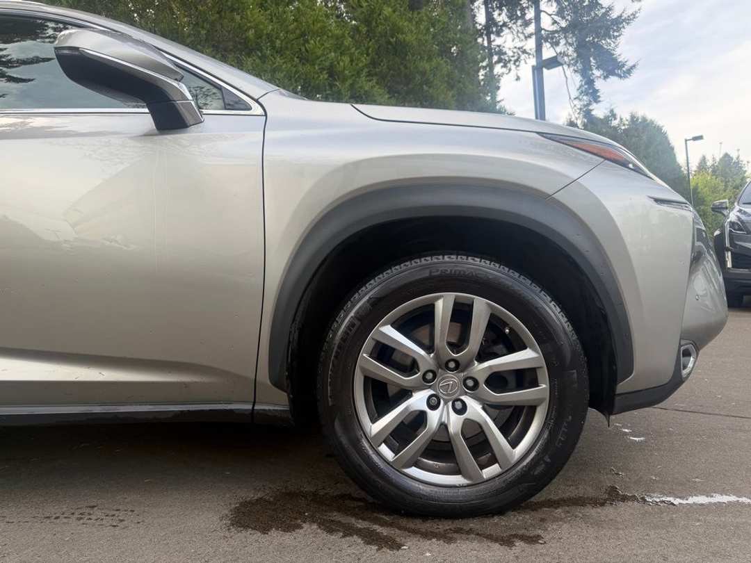 2016 Lexus NX 200t - Image 2