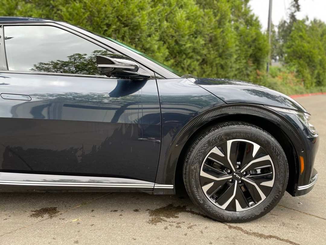 2024 Kia Ev6 Wind - Image 2