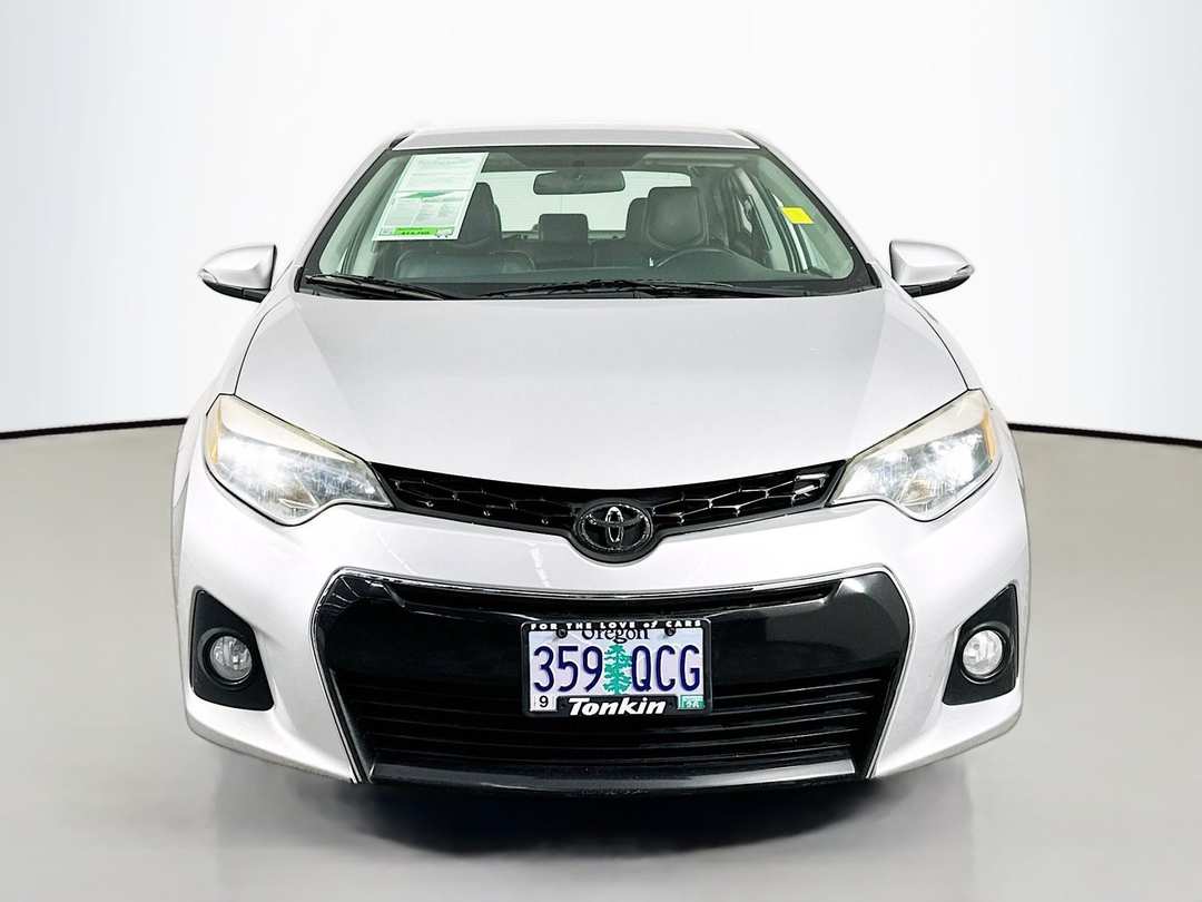 2016 Toyota Corolla S Plus - Image 3