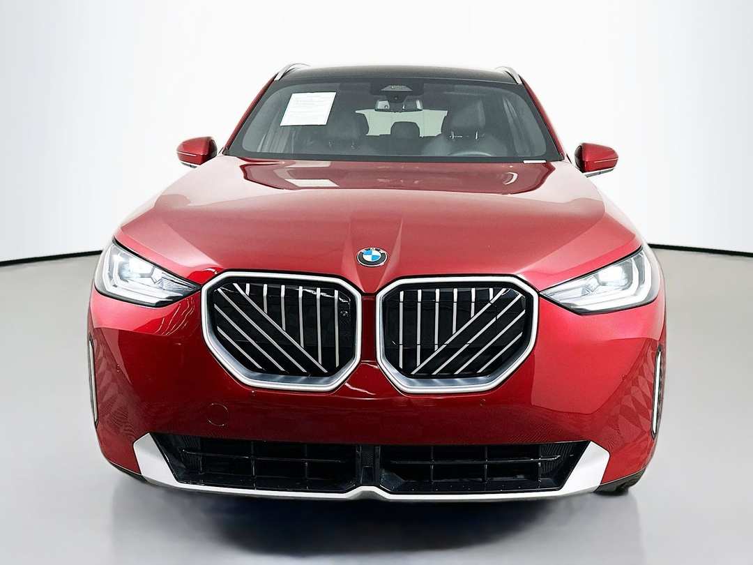 2025 BMW X3 30 xDrive - Image 2