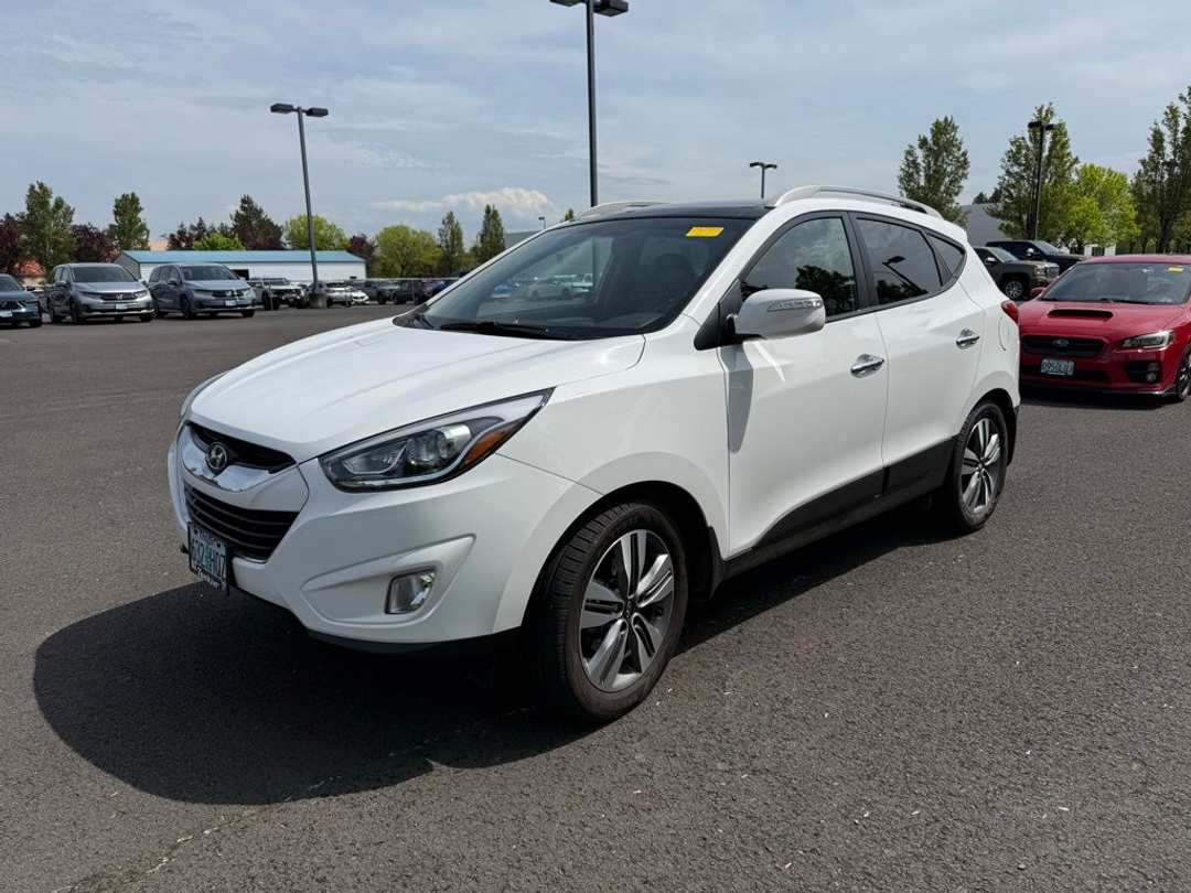 2015 Hyundai Tucson Limited - Image 3