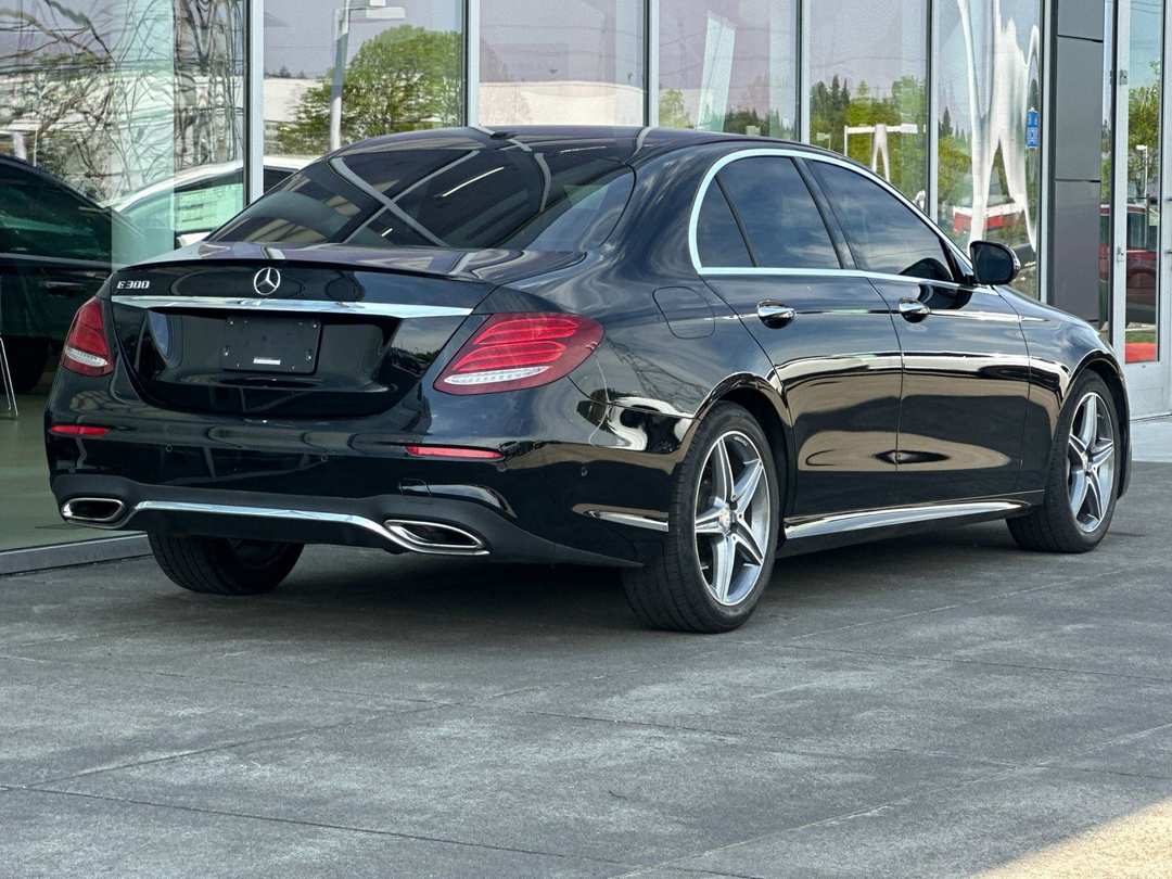 2017 Mercedes-Benz E-Class E 300 - Image 3