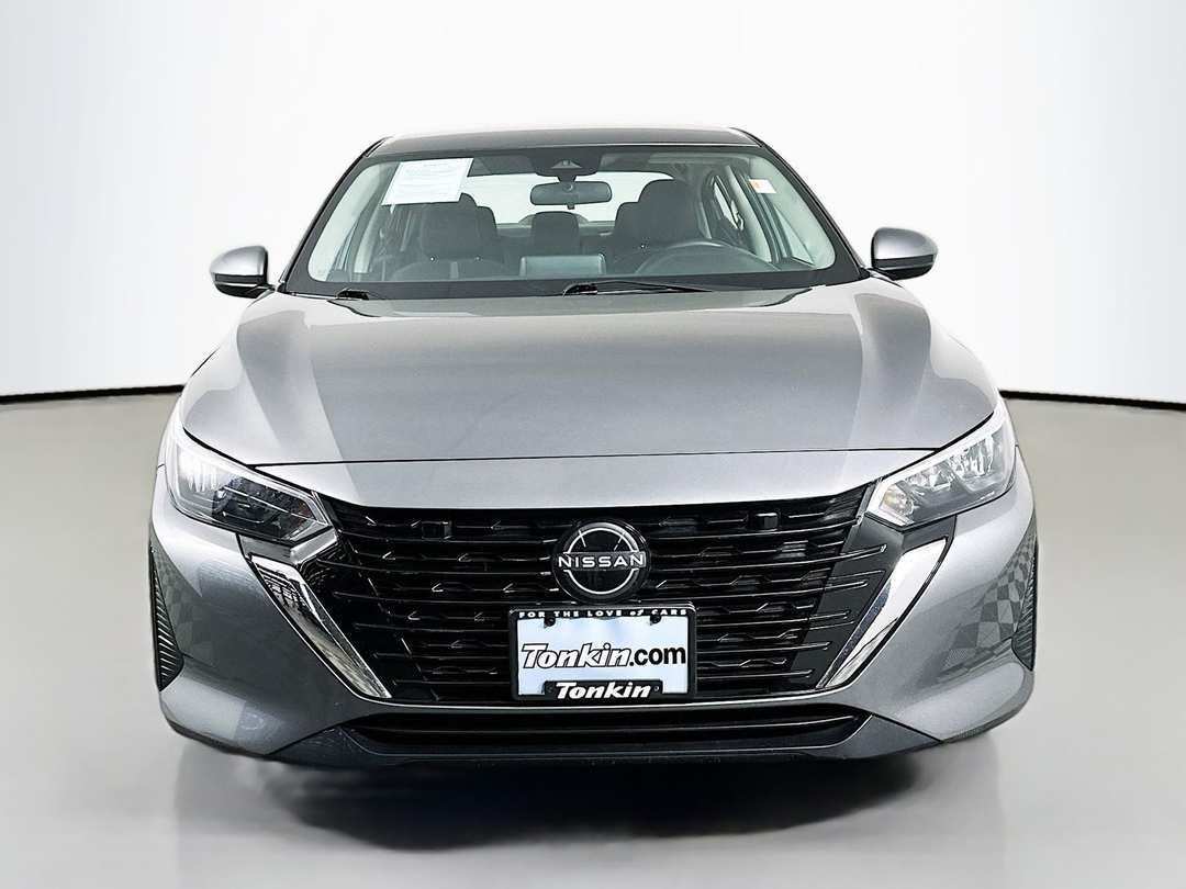 2024 Nissan Sentra SV - Image 2