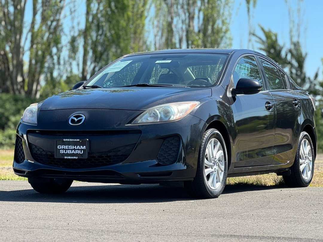2013 MAZDA Mazda3 i Grand Touring - Image 3