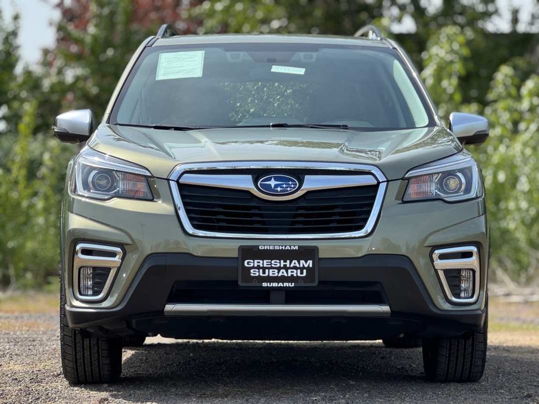 2019 Subaru Forester Touring - Image 2